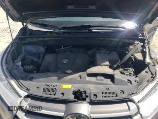 2017 Toyota Highlander XLE with VIN 5TDJZRFH7HS399459, listed as a Copart auction lot 57623325 with 141,568 mi miles and Salvage title. Bid and sale history available at DreamBid. Image 12.