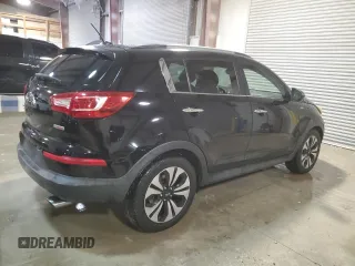 2011 Kia Sportage SX with VIN KNDPCCA60B7113516, listed as a Copart auction lot 83825714 with 113,406 mi miles and Salvage Title. Bid and sale history available at carsss.com. Image 3.