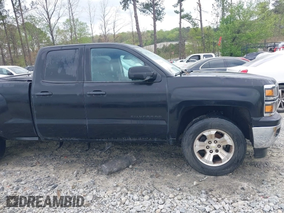 2015 Chevrolet Silverado 1500 LT with VIN 1GCVKREC3FZ170154, listed as a IAAI auction lot 41940479 with 200,965 mi miles. Bid and sale history available at carsss.com. Image 13.