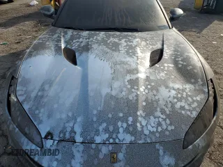 2023 Ferrari Portofino z VIN ZFF02RPA8P0289833, wystawiony jako Copart lot #43292535 z przebiegiem Nie podano mil oraz Szkoda całkowita • Salvage title. Historia ofert i sprzedaży dostępna na DreamBid. Obrazek 11.
