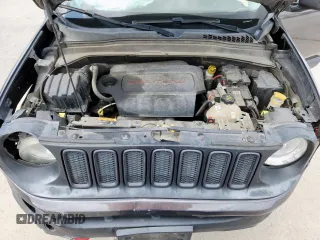 2016 Jeep Renegade Trailhawk with VIN ZACCJBCT7GPD48085, listed as a Copart auction lot 61563515 with 205,070 mi miles and Salvage title. Bid and sale history available at DreamBid. Image 12.