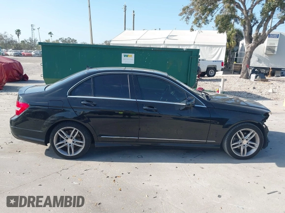 2014 Mercedes-Benz C-Class C 250 Sport with VIN WDDGF4HB3EG250671, listed as a IAAI auction lot 41607910 with 136,556 mi miles. Bid and sale history available at carsss.com. Image 14.