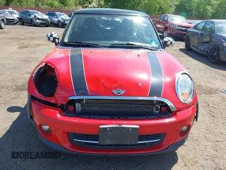 2012 MINI Hardtop with VIN WMWSU3C56CT540636, listed as a IAAI auction lot 42235949 with 118,437 mi miles and . Bid and sale history available at DreamBid. Image 12.