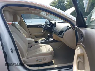 2017 Audi A6 Prestige с VIN WAUH2AFC2HN123427, выставлен на аукционе IAAI как лот 42438025 с пробегом 71 895 миль миль и . История ставок и продаж доступна на DreamBid. Изображение 5.