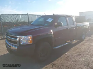 2009 Chevrolet Silverado 1500 LS with VIN 1GCEK19C59Z213179, listed as a IAAI auction lot 41750025 with NaN miles. Bid and sale history available at carsss.com. Image 2.