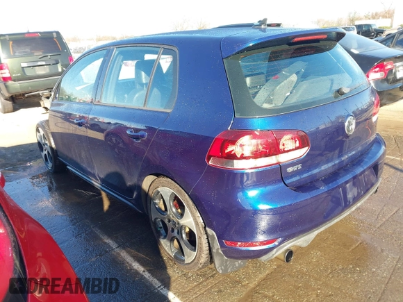 2011 Volkswagen GTI w/Sunroof & Navi PZEV z VIN WVWGD7AJ7BW273794, wystawiony jako IAAI lot #41603135 z przebiegiem 102 535 mil mil oraz . Historia ofert i sprzedaży dostępna na DreamBid. Obrazek 3.