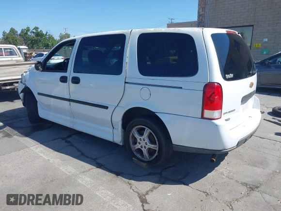 2008 Chevrolet Uplander LS Fleet z VIN 1GBDV13W18D140379, wystawiony jako IAAI lot #42246118 z przebiegiem 108 897 mil mil oraz . Historia ofert i sprzedaży dostępna na DreamBid. Obrazek 3.