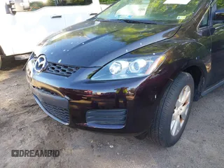 2008 Mazda CX-7 Sport with VIN JM3ER293880181808, listed as a IAAI auction lot 42210027 with 163,767 mi miles. Bid and sale history available at carsss.com. Image 6.