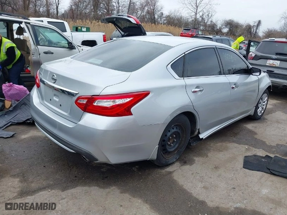 2017 Nissan Altima 2.5 S with VIN 1N4AL3AP5HN366954, listed as a IAAI auction lot 41774628 with 93964 miles. Bid and sale history available at carsss.com. Image 4.