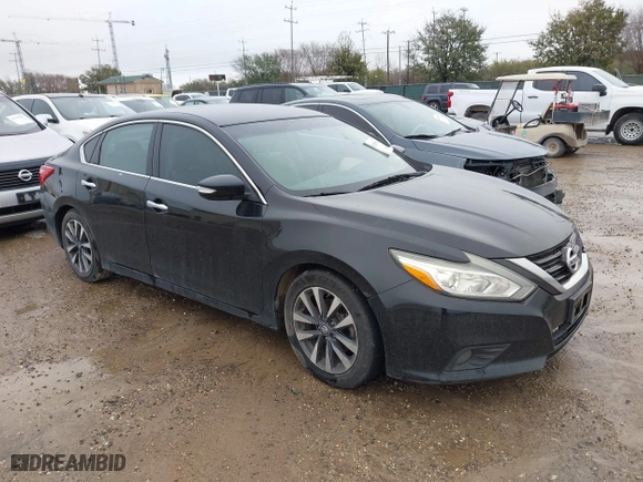 2017 Nissan Altima 2.5 SR with VIN 1N4AL3APXHC199700, listed as a IAAI auction lot 41539756 with 201,751 mi miles. Bid and sale history available at carsss.com. Image 1.