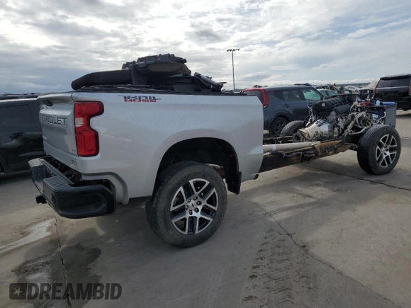 2020 Chevrolet Silverado 1500 LT Trail Boss with VIN 1GCPYFED7LZ107424, listed as a Copart auction lot 50891545 with 0 mi miles and Non Repairable. Bid and sale history available at carsss.com. Image 3.
