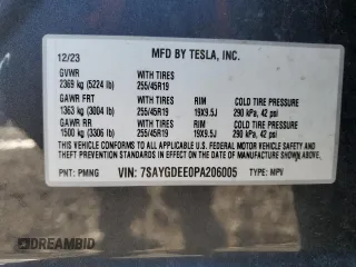 2023 Tesla Model Y Long Range z VIN 7SAYGDEE0PA206005, wystawiony jako Copart lot #50681145 z przebiegiem 31 989 mil mil oraz Szkoda całkowita • Salvage title. Historia ofert i sprzedaży dostępna na DreamBid. Obrazek 12.
