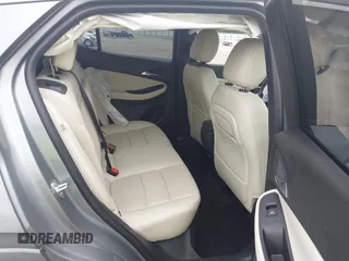 2024 Buick Encore GX Avenir z VIN KL4AMFSL7RB021362, wystawiony jako IAAI lot #42484717 z przebiegiem 5 640 mil mil oraz . Historia ofert i sprzedaży dostępna na DreamBid. Obrazek 8.