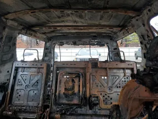 2018 Chevrolet Suburban LT z VIN 1GNSKHKC9JR262273, wystawiony jako Copart lot #51970175 z przebiegiem Nie podano mil oraz Szkoda całkowita • Salvage title. Historia ofert i sprzedaży dostępna na DreamBid. Obrazek 10.