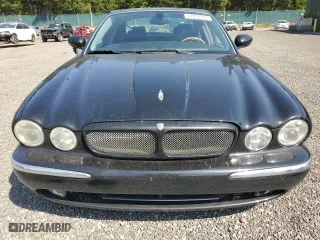 2004 Jaguar XJ with VIN SAJWA73B44TG20291, listed as a Copart auction lot 54452375 with 148,491 mi miles and Clean Title. Bid and sale history available at carsss.com. Image 5.