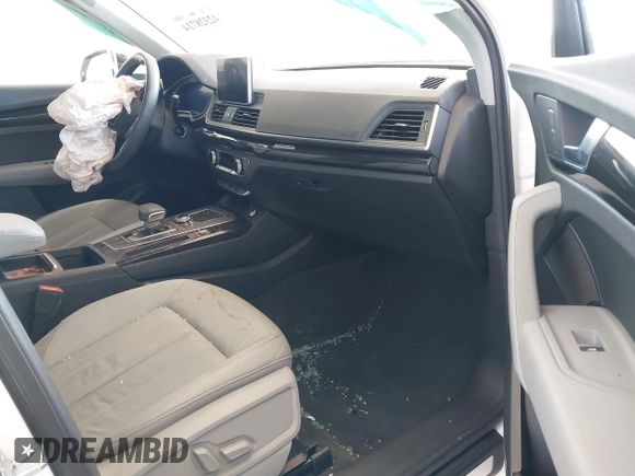2018 Audi Q5 with VIN WA1BNBFY1J2131926, listed as a IAAI auction lot 42328714 with 79,752 mi miles and . Bid and sale history available at DreamBid. Image 5.