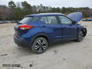 2020 Nissan Kicks SV with VIN 3N1CP5CVXLL501226, listed as a Copart auction lot 49186505 with 107,772 mi miles and Salvage Title. Bid and sale history available at carsss.com. Image 3.