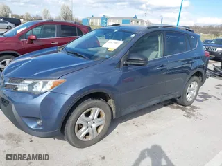 2013 Toyota RAV4 LE with VIN JTMBFREV4D5016310, listed as a IAAI auction lot 41879821 with 131,390 mi miles. Bid and sale history available at carsss.com. Image 2.
