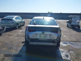 2021 Toyota Prius L Eco with VIN JTDKAMFU7M3142616, listed as a IAAI auction lot 42755833 with 40,542 mi miles and . Bid and sale history available at DreamBid. Image 17.