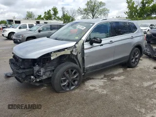 2022 Volkswagen Tiguan SE z VIN 3VV3B7AX0NM048051, wystawiony jako Copart lot #55307995 z przebiegiem 36 849 mil mil oraz Szkoda całkowita • Salvage title. Historia ofert i sprzedaży dostępna na DreamBid. Obrazek 1.