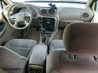 2004 Chevrolet TrailBlazer LS with VIN 1GNDT13S742310062, listed as a Copart auction lot 47599635 with 233,411 mi miles and Salvage Title. Bid and sale history available at carsss.com. Image 8.
