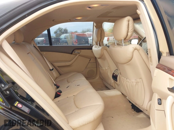 2001 Mercedes-Benz S-Class with VIN WDBNG75J71A135899, listed as a IAAI auction lot 41534215 with 51,646 mi miles. Bid and sale history available at carsss.com. Image 8.