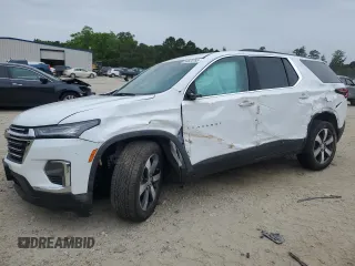 2023 Chevrolet Traverse LT z VIN 1GNERHKW5PJ327758, wystawiony jako Copart lot #56634785 z przebiegiem 26 238 mil mil oraz Szkoda całkowita • Salvage title. Historia ofert i sprzedaży dostępna na DreamBid. Obrazek 1.