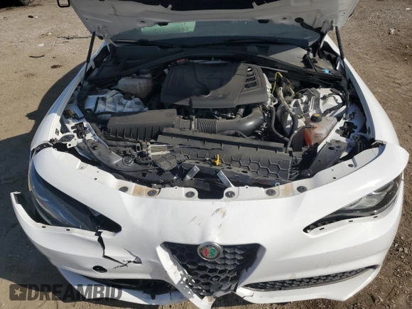 2023 Alfa Romeo Giulia Veloce with VIN ZARFANBN0P7670975, listed as a Copart auction lot 87671475 with 33,095 mi miles and Non repairable. Bid and sale history available at DreamBid. Image 11.