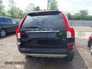 2013 Volvo XC90 Premier Plus z VIN YV4952CZ5D1641172, wystawiony jako IAAI lot #42138091 z przebiegiem 109 341 mil mil oraz . Historia ofert i sprzedaży dostępna na DreamBid. Obrazek 16.