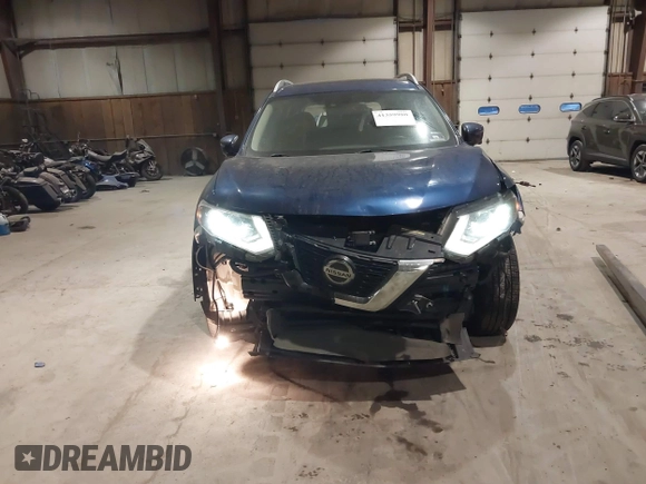 2019 Nissan Rogue SL with VIN 5N1AT2MV6KC784646, listed as a IAAI auction lot 41359980 with 99,507 mi miles. Bid and sale history available at carsss.com. Image 6.