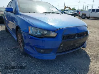 2015 Mitsubishi Lancer ES z VIN JA32U2FU8FU017468, wystawiony jako IAAI lot #42242669 z przebiegiem 135 928 mil mil oraz . Historia ofert i sprzedaży dostępna na DreamBid. Obrazek 12.