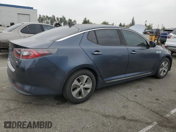 2015 Kia Optima with VIN KNAGM4AD2F5079501, listed as a Copart auction lot 55307585 with 113,136 mi miles and Salvage Title. Bid and sale history available at DreamBid. Image 3.