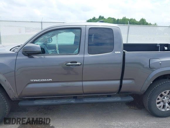 2017 Toyota Tacoma SR with VIN 5TFSX5EN9HX052395, listed as a IAAI auction lot 42290149 with 140,655 mi miles and . Bid and sale history available at DreamBid. Image 15.
