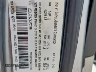 2006 Chrysler 300 C SRT-8 z VIN 2C3LA73W36H377854, wystawiony jako Copart lot #61070615 z przebiegiem 260 778 mil mil oraz Czysty tytuł • Clean title. Historia ofert i sprzedaży dostępna na DreamBid. Obrazek 12.
