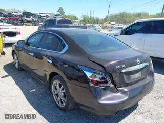 2014 Nissan Maxima 3.5 S with VIN 1N4AA5AP2EC905992, listed as a IAAI auction lot 41821196 with 104,883 mi miles. Bid and sale history available at carsss.com. Image 3.