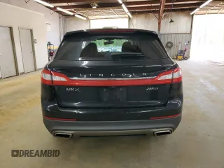 2016 Lincoln MKX Select z VIN 2LMTJ8KR3GBL21785, wystawiony jako Copart lot #52486235 z przebiegiem 147 904 mil mil oraz Szkoda całkowita • Salvage title. Historia ofert i sprzedaży dostępna na DreamBid. Obrazek 6.