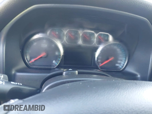 2018 Chevrolet Silverado 1500 LT with VIN 1GCRCREH0JZ348816, listed as a IAAI auction lot 40605540 with Not Provided miles and . Bid and sale history available at DreamBid. Image 7.
