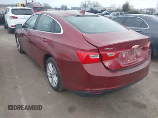 2018 Chevrolet Malibu LT z VIN 1G1ZD5ST3JF138526, wystawiony jako IAAI lot #41461263 z przebiegiem 121 113 mil mil oraz . Historia ofert i sprzedaży dostępna na DreamBid. Obrazek 3.