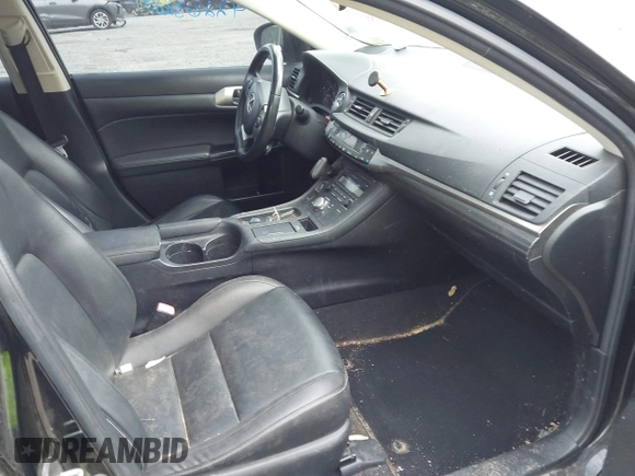 2014 Lexus CT 200h with VIN JTHKD5BH1E2204443, listed as a IAAI auction lot 42263161 with 131,358 mi miles and . Bid and sale history available at DreamBid. Image 5.