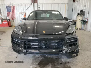 2024 Porsche Cayenne z VIN WP1BA2AY3RDA56525, wystawiony jako Copart lot #61639585 z przebiegiem 3 204 mil mil oraz Szkoda całkowita • Salvage title. Historia ofert i sprzedaży dostępna na DreamBid. Obrazek 5.