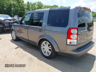 2010 Land Rover LR4 HSE z VIN SALAM2D49AA534104, wystawiony jako IAAI lot #42571548 z przebiegiem 100 099 mil mil oraz . Historia ofert i sprzedaży dostępna na DreamBid. Obrazek 3.