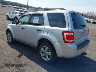 2011 Ford Escape XLT with VIN 1FMCU9DG2BKB88326, listed as a IAAI auction lot 41848202 with 173,464 mi miles and . Bid and sale history available at DreamBid. Image 3.