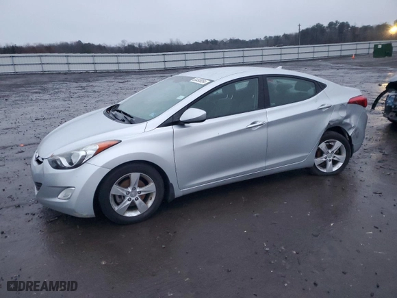 2013 Hyundai Elantra GLS with VIN 5NPDH4AE6DH334313, listed as a Copart auction lot 84493054 with 98,471 mi miles and Salvage Title. Bid and sale history available at carsss.com. Image 1.