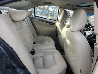 2009 Volvo S60 2.5T with VIN YV1RH592992726291, listed as a Copart auction lot 84039134 with 252,260 mi miles and Salvage Title. Bid and sale history available at carsss.com. Image 10.