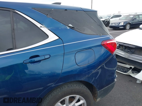 2020 Chevrolet Equinox LT with VIN 3GNAXTEV2LL122265, listed as a IAAI auction lot 41848307 with 133,530 mi miles. Bid and sale history available at carsss.com. Image 6.