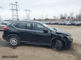 2018 Nissan Rogue S with VIN KNMAT2MV0JP586978, listed as a IAAI auction lot 41545355 with 59,867 mi miles. Bid and sale history available at carsss.com. Image 16.