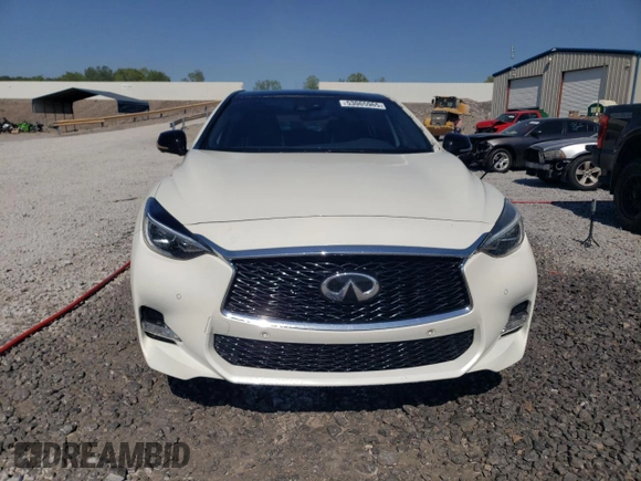 2018 Infiniti QX30 Luxury with VIN SJKCH5CP2JA044425, listed as a Copart auction lot 53065965 with 111,224 mi miles and Salvage title. Bid and sale history available at DreamBid. Image 5.