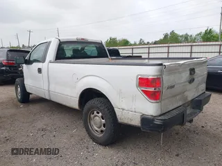2013 Ford F-150 XL with VIN 1FTMF1CM9DKE77332, listed as a IAAI auction lot 41930373 with 203,683 mi miles and . Bid and sale history available at carsss.com. Image 3.