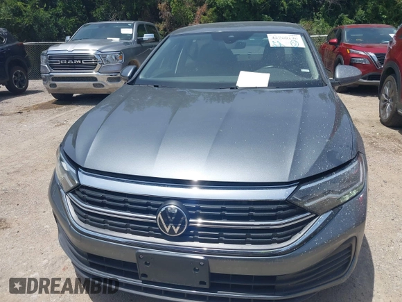 2024 Volkswagen Jetta SE with VIN 3VWEM7BU9RM047828, listed as a IAAI auction lot 42760196 with 21,311 mi miles and . Bid and sale history available at DreamBid. Image 12.