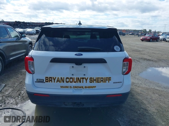2022 Ford Police Interceptor Utility z VIN 1FM5K8AB9NGA26864, wystawiony jako IAAI lot #41629292 z przebiegiem Nie podano mil oraz . Historia ofert i sprzedaży dostępna na DreamBid. Obrazek 16.